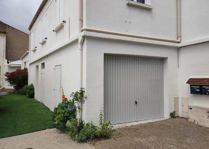 Maison De Bourg Cosy Et Fonctionnelle Proche Hébergement de vacances